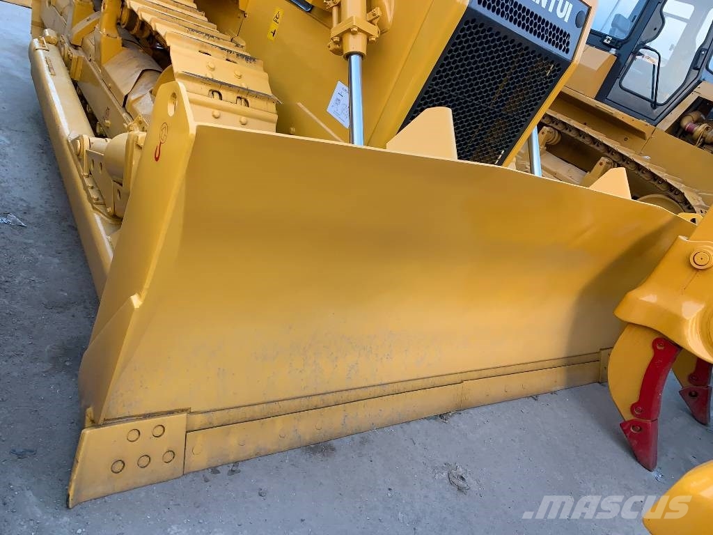 Shantui SD13   Plenty of bulldozers for choose Crawler dozers