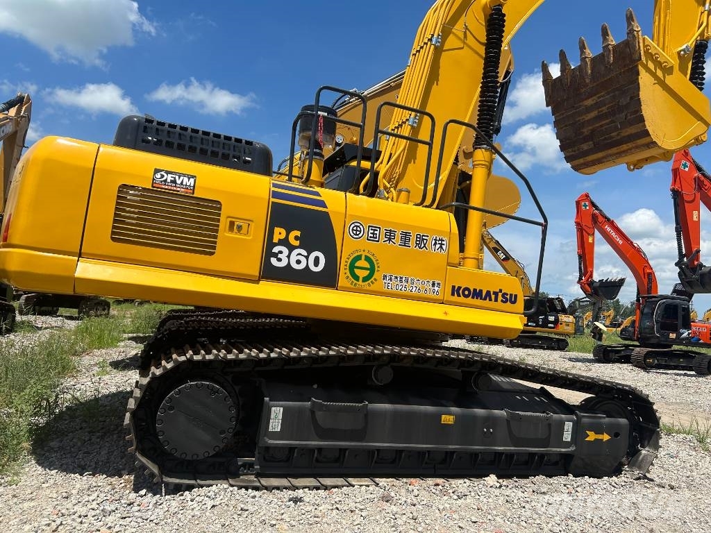 Komatsu PC 360-7 حفارات زحافة
