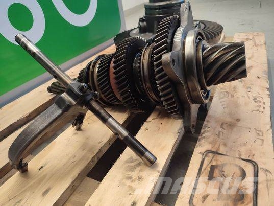 McCormick MTX 175 attack Gear