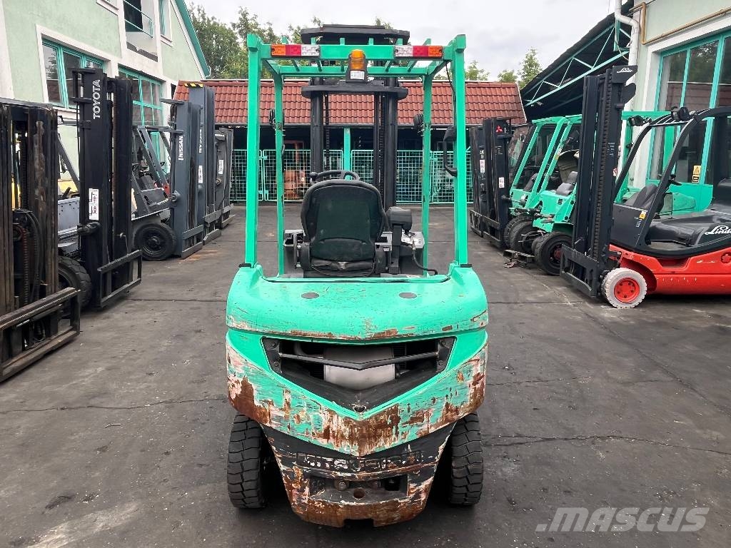 Mitsubishi FD20NT V-4210 IO Dizelski viličari