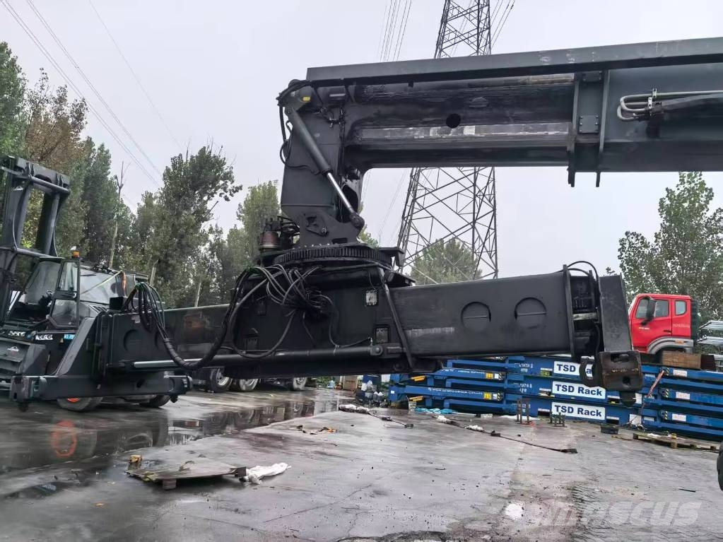 Kalmar DRF 450 DRT450 professional supplier Reachstackers