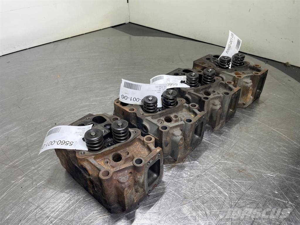 Liebherr L544-9279858-Cylinder head/Zylinderköpf 엔진