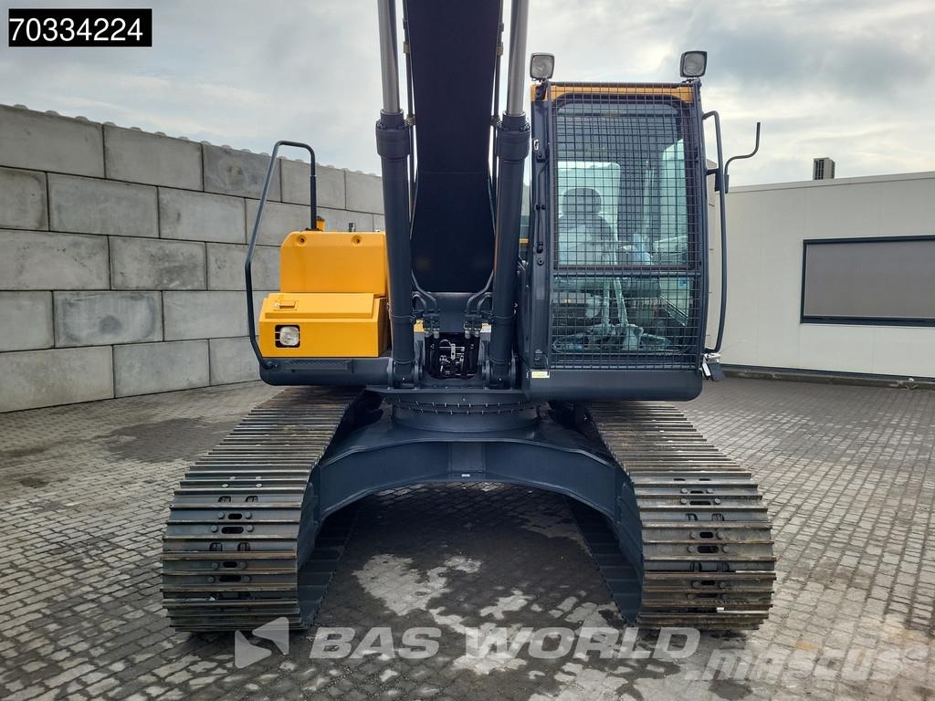 Hyundai R210 Гусеничні екскаватори