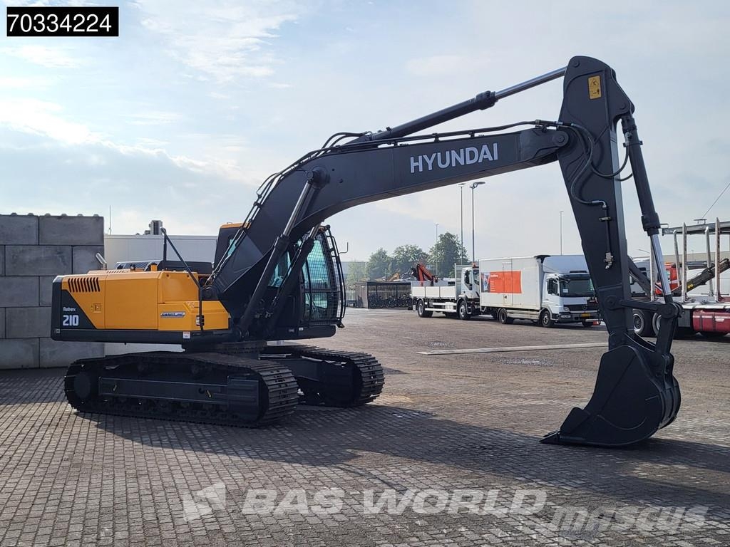 Hyundai R210 Гусеничні екскаватори