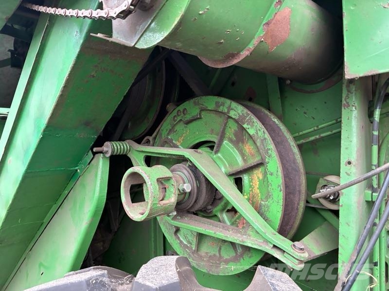 John Deere 950 Leikkuupuimurit