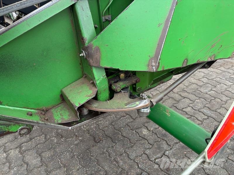 John Deere 950 Leikkuupuimurit