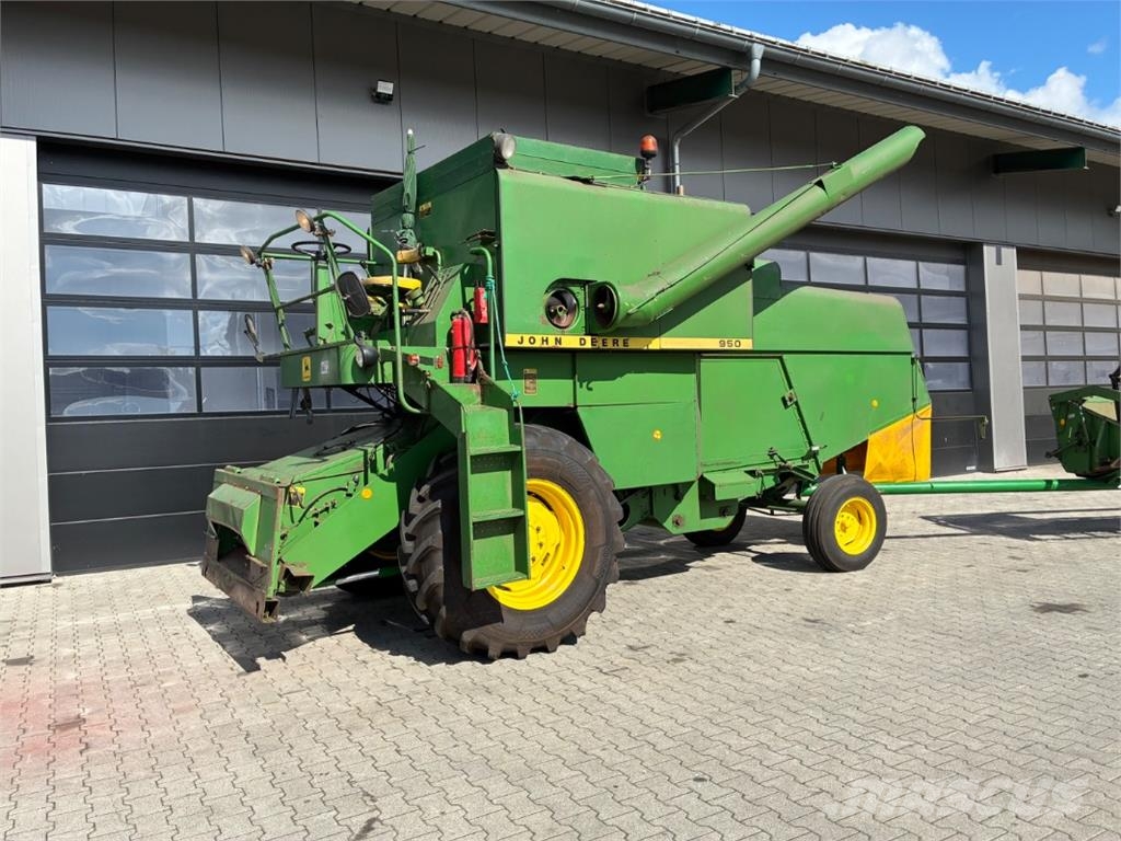 John Deere 950 Leikkuupuimurit