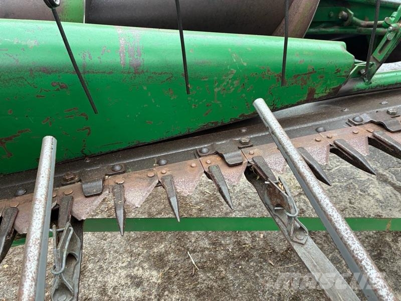 John Deere 950 Leikkuupuimurit