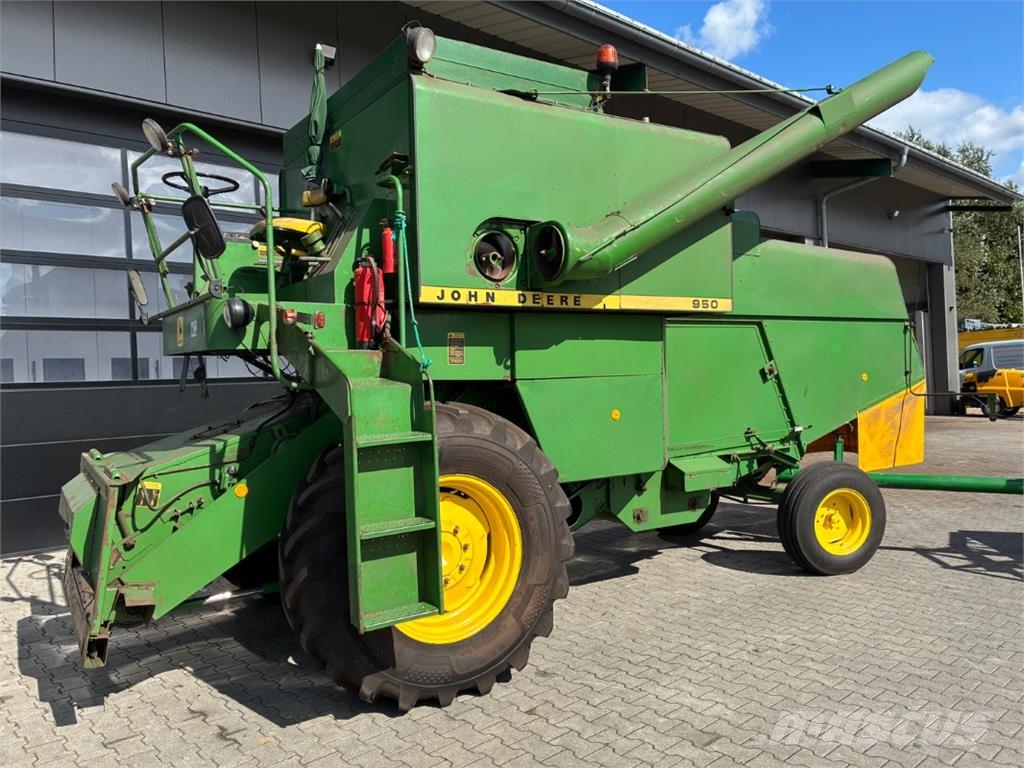 John Deere 950 Leikkuupuimurit