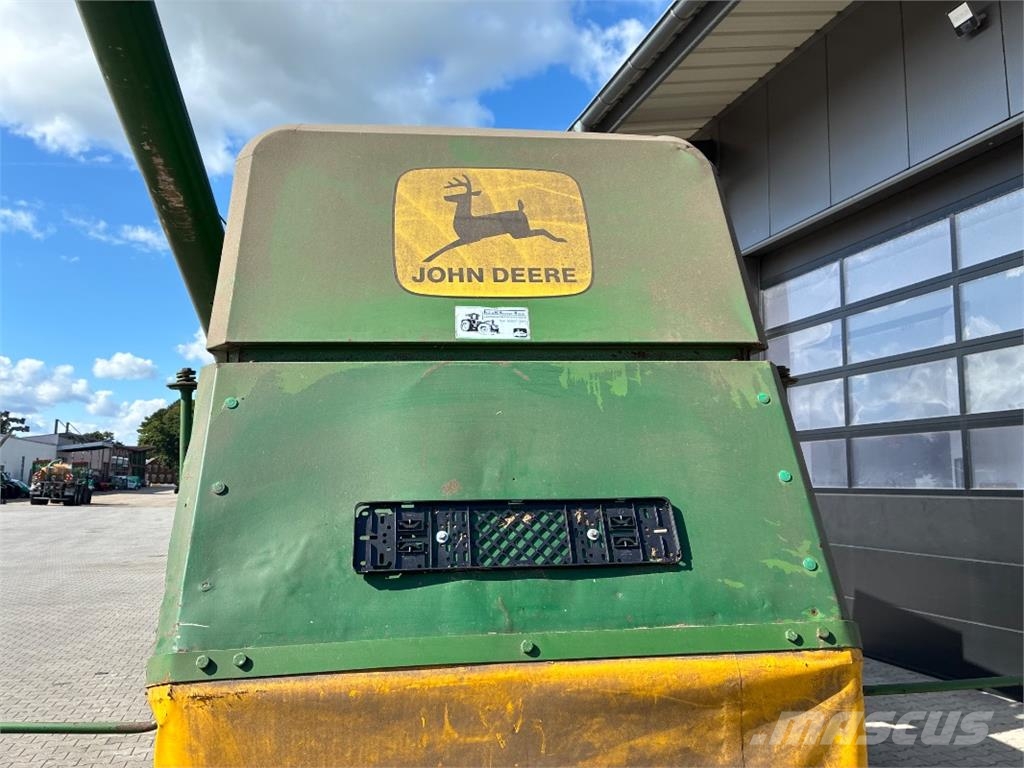 John Deere 950 Leikkuupuimurit