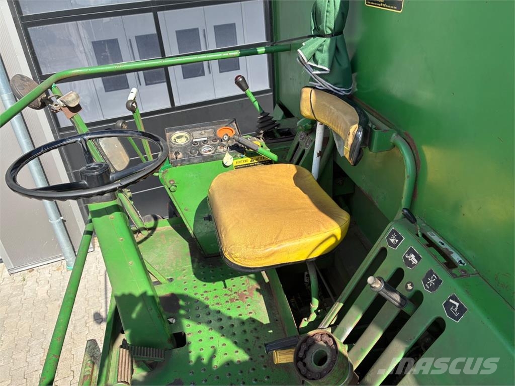 John Deere 950 Leikkuupuimurit