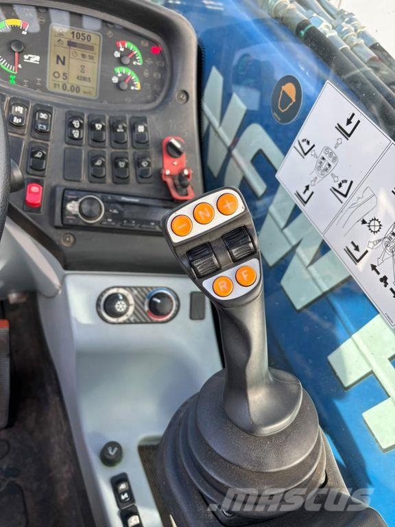New Holland E70 Teleskopski viličarji