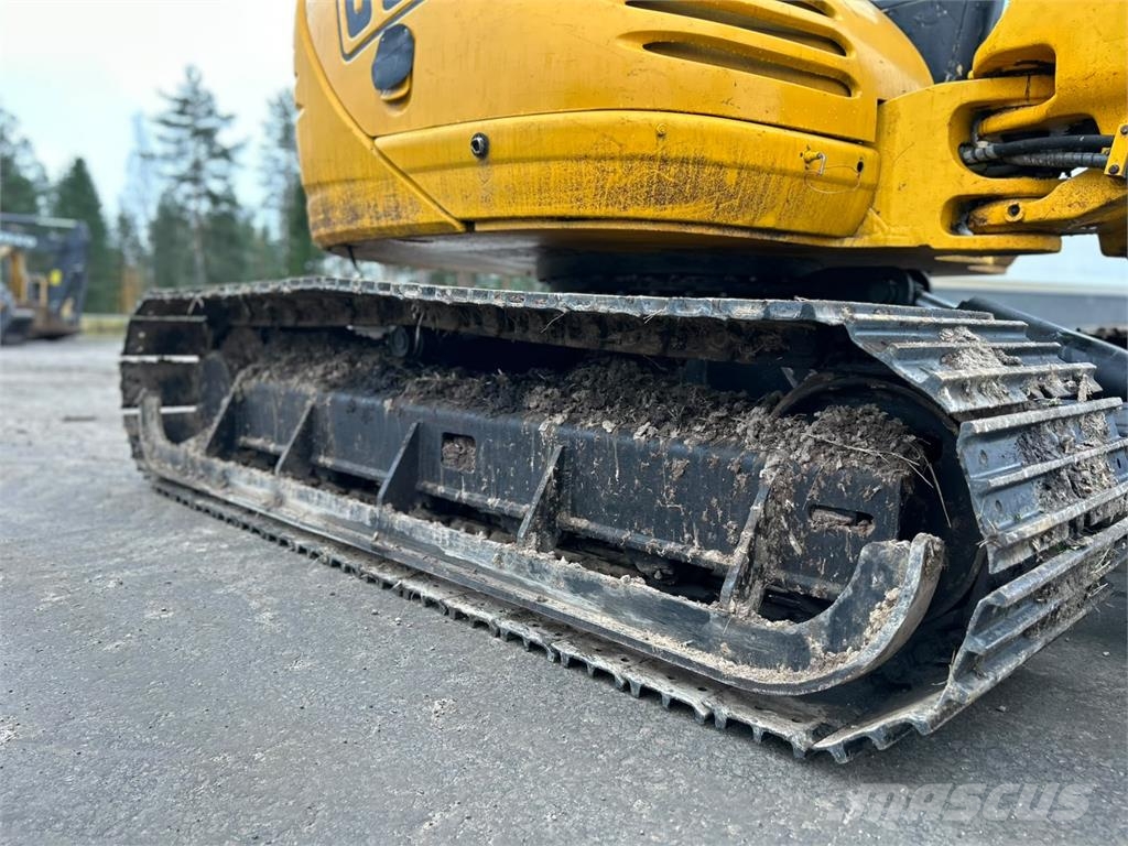 JCB 8080 KALLISTAJA, 600MM TELAT Midikaivukoneet 7t - 12t
