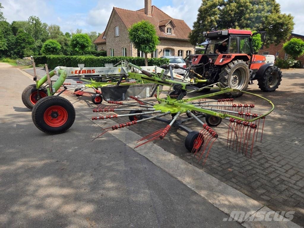 CLAAS Liner 2900 Windrowers