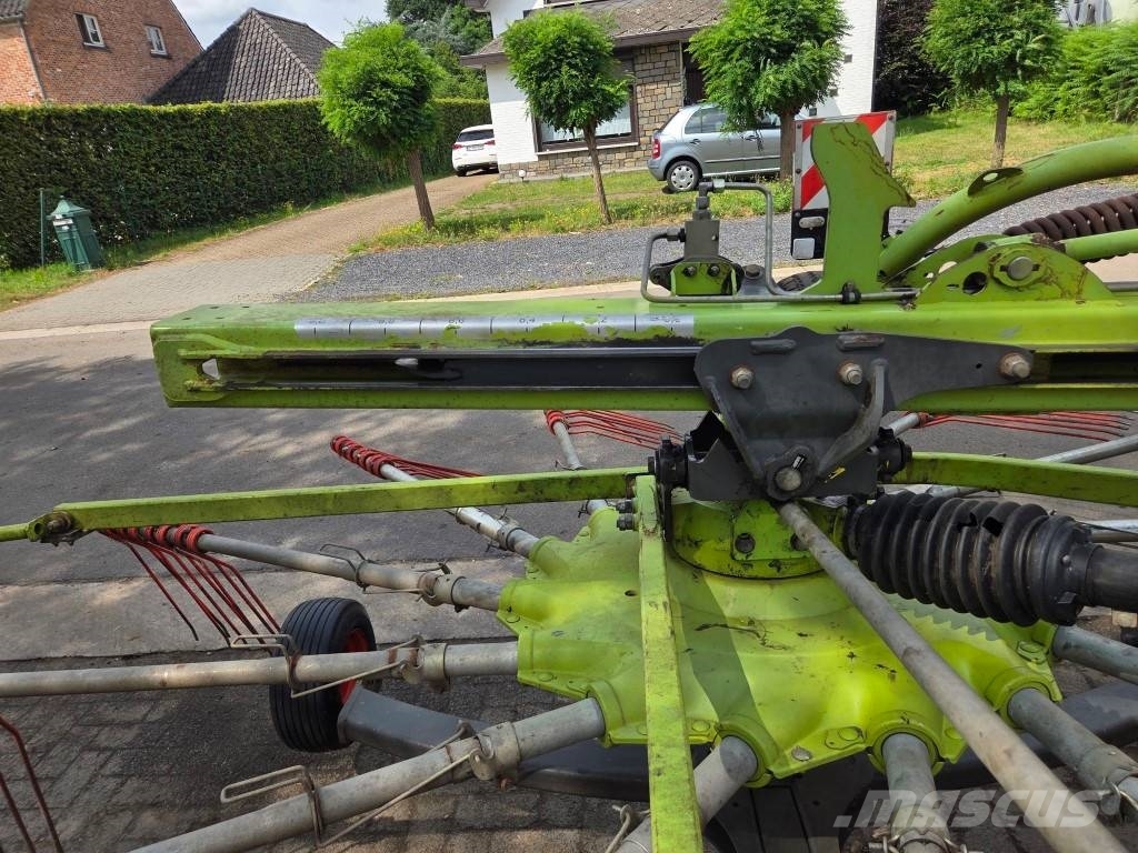 CLAAS Liner 2900 Windrowers