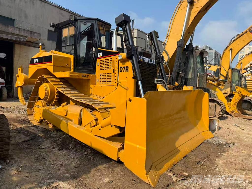 CAT D 7 R Buldožeri guseničari