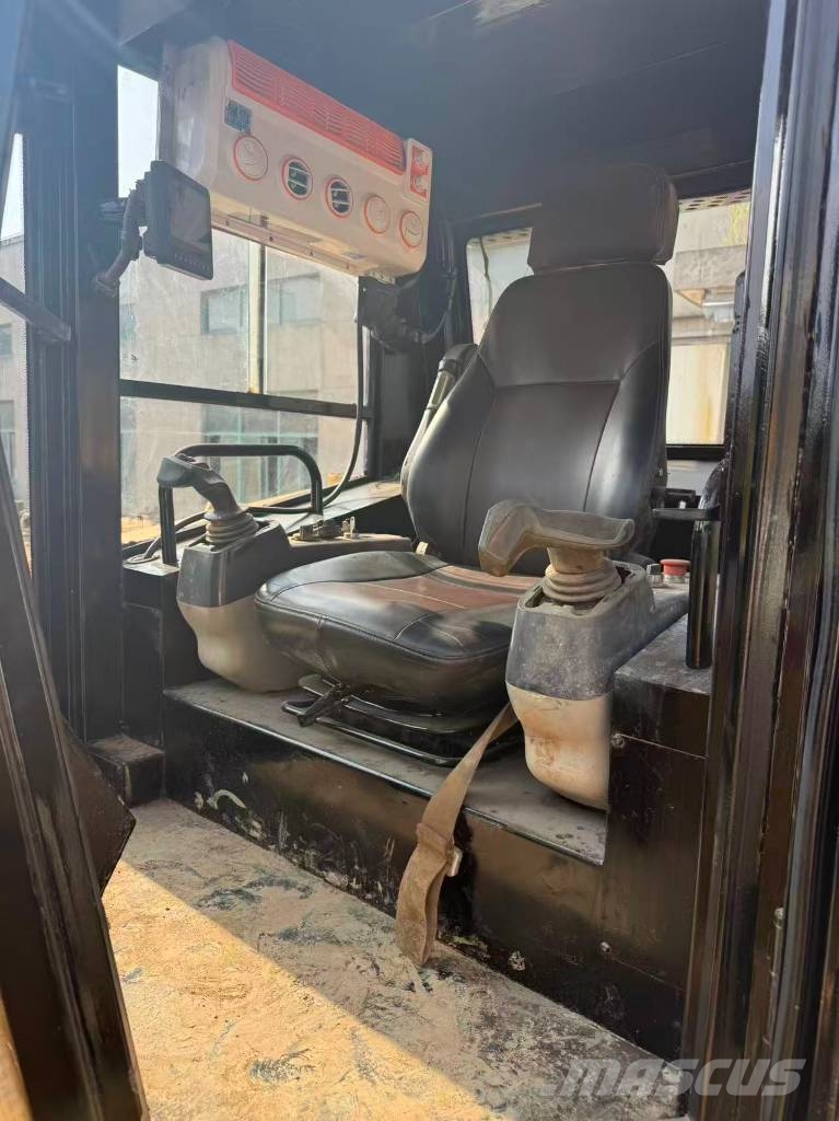 CAT D 7 R Buldožeri guseničari