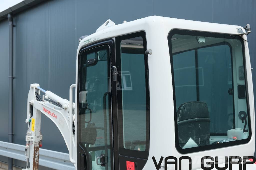 Takeuchi TB216 | 2018 Mini ekskavatori < 7 t