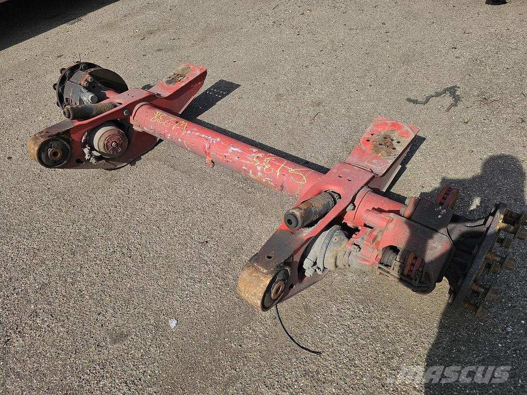 SAF TRAILER AXLE SINGLE TIRES DISC BRAKES. Nápravy