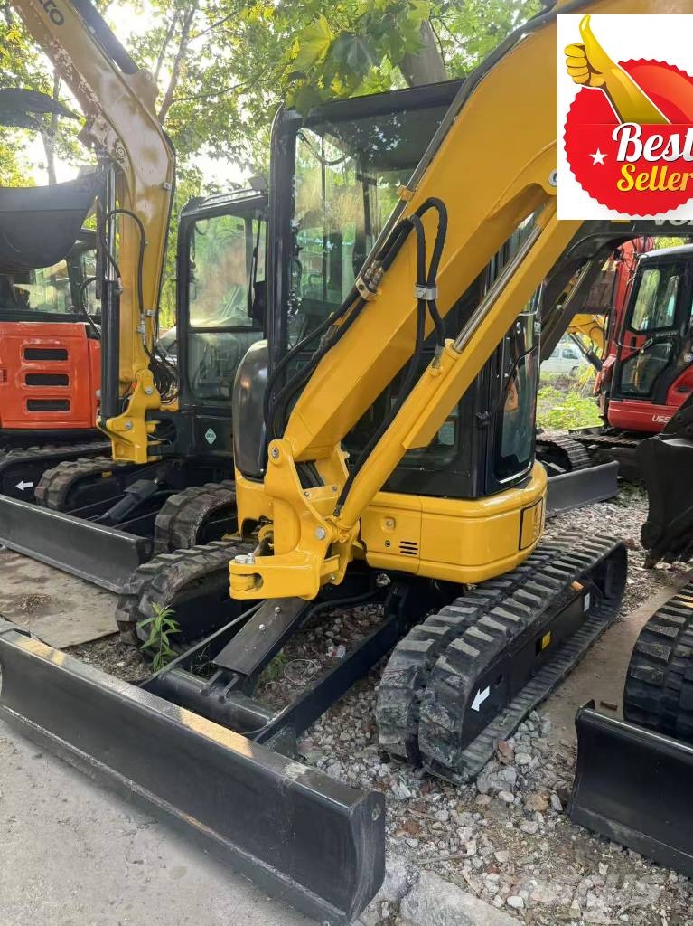 Komatsu PC 35 MR Mini bageri < 7t