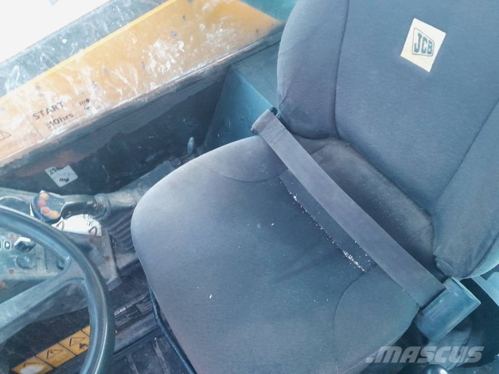 JCB 535-95 Poljoprivredni teleskopski utovarivači