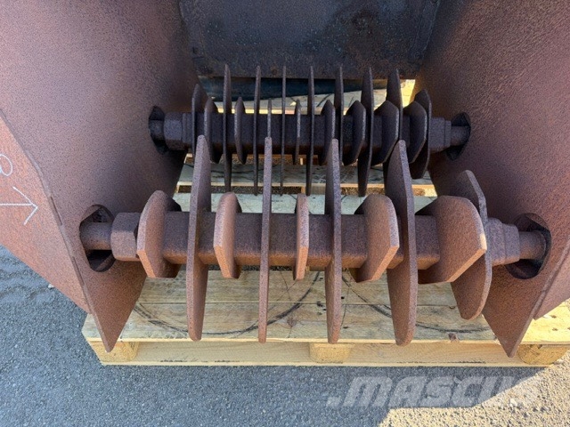 Extec CLAY LUMP CRUSHER أجهزة فحص متنقلة