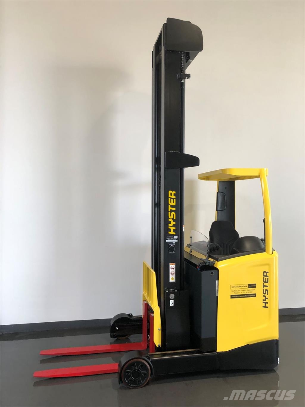 Hyster R1.4 Viljuškari sa pomičnim stupom