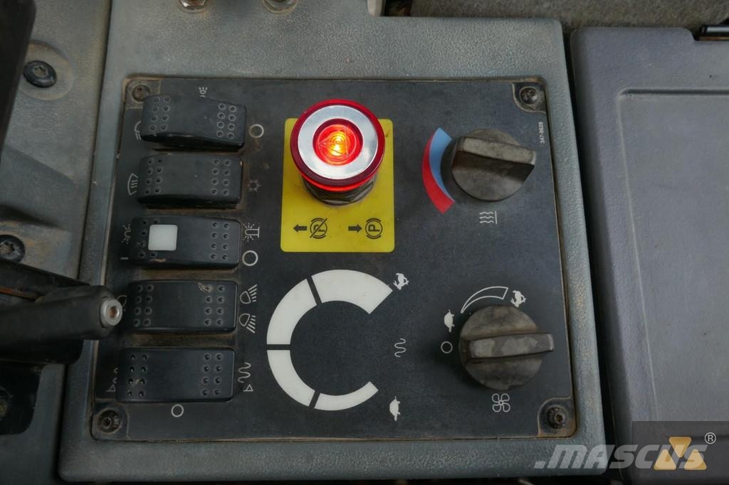CAT CP44 Ühe trumliga rullid