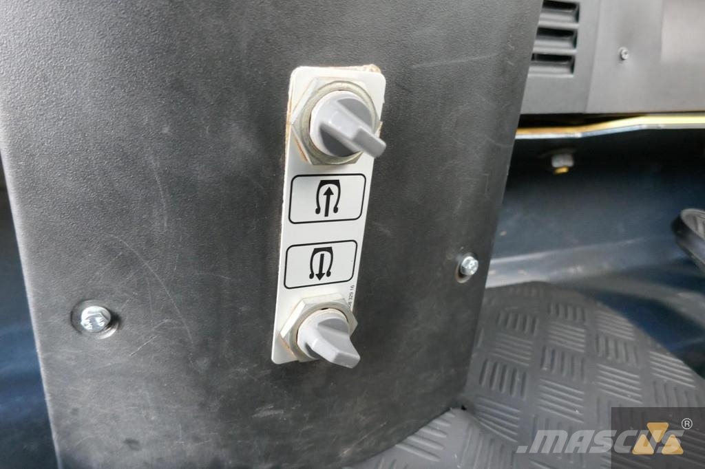 Bomag BW25RH Kolesni valjarji s pnevmatikami