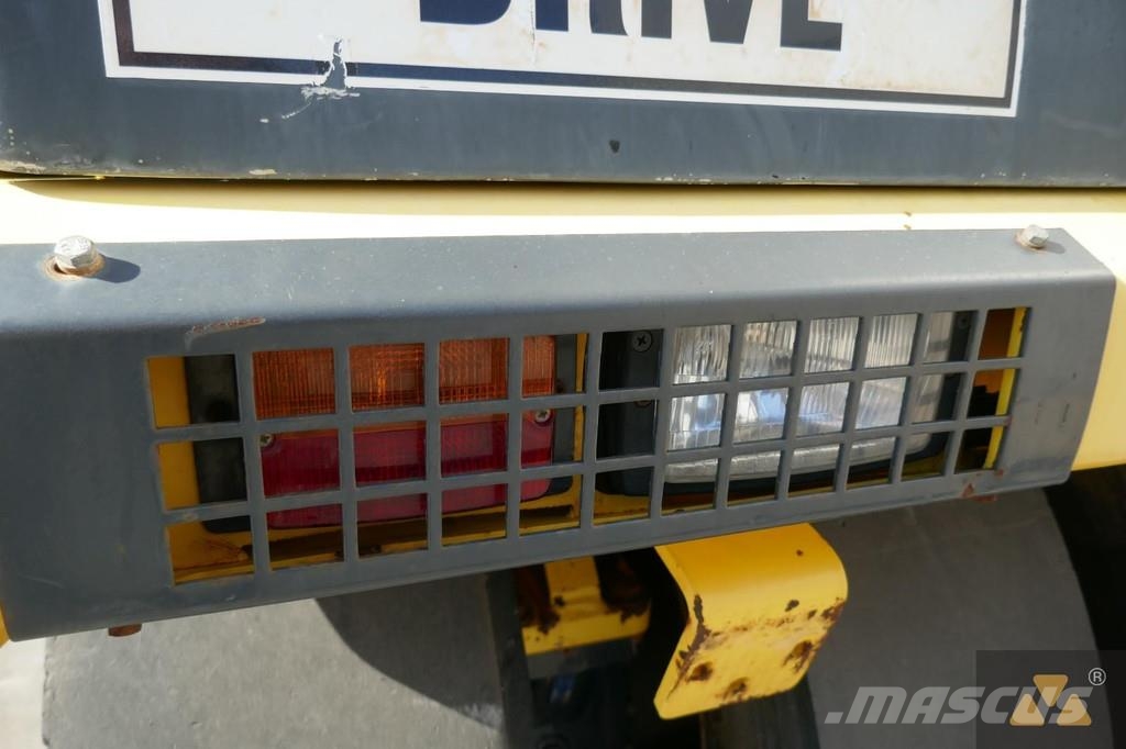 Bomag BW25RH Rulli gommati