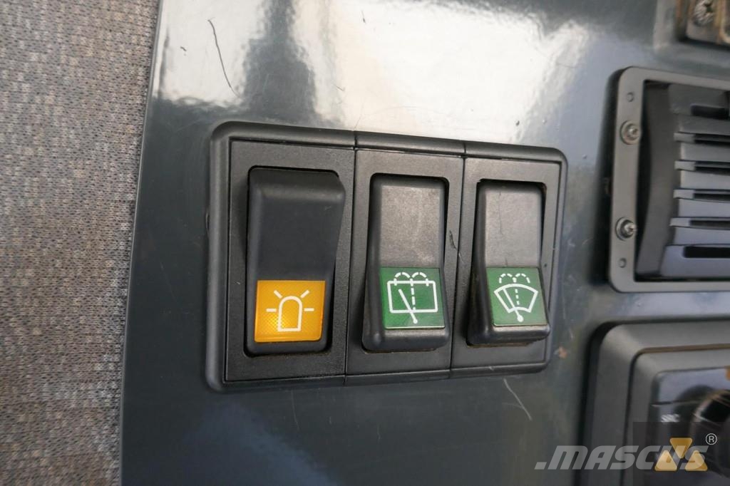 Bomag BW25RH Kolesni valjarji s pnevmatikami