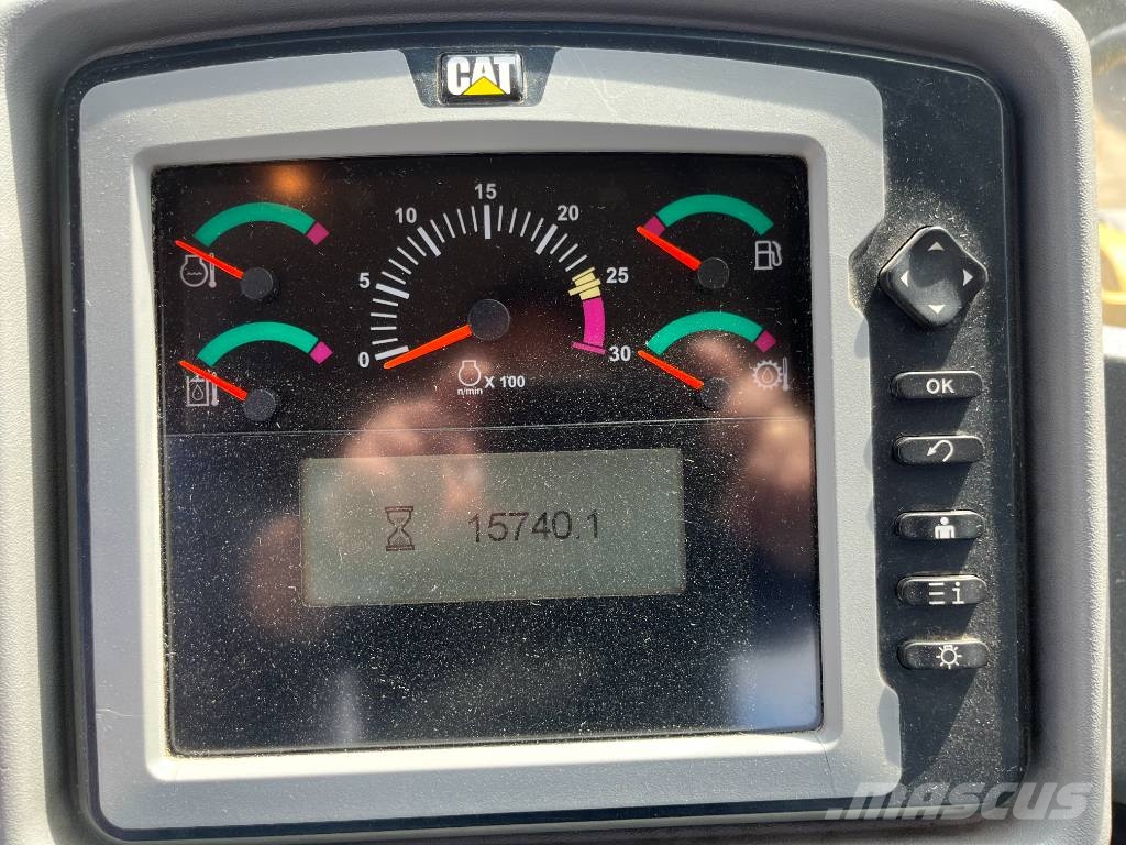CAT 972 K Φορτωτές με λάστιχα (Τροχοφόροι)