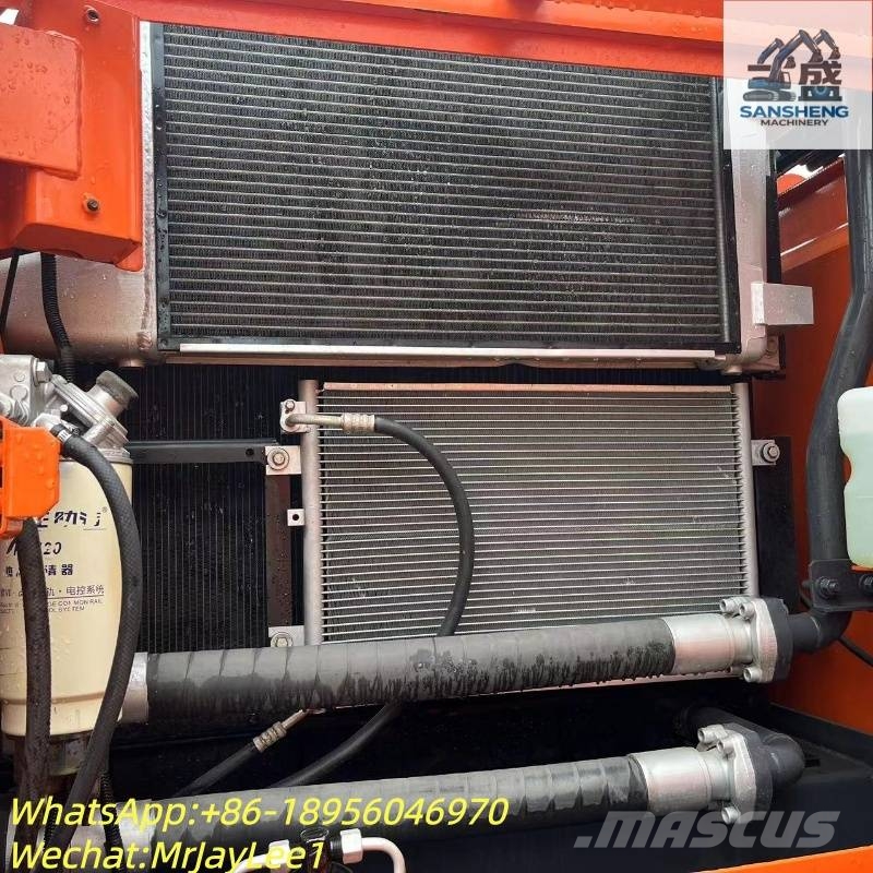Doosan DX 225 LC Rupsgraafmachines