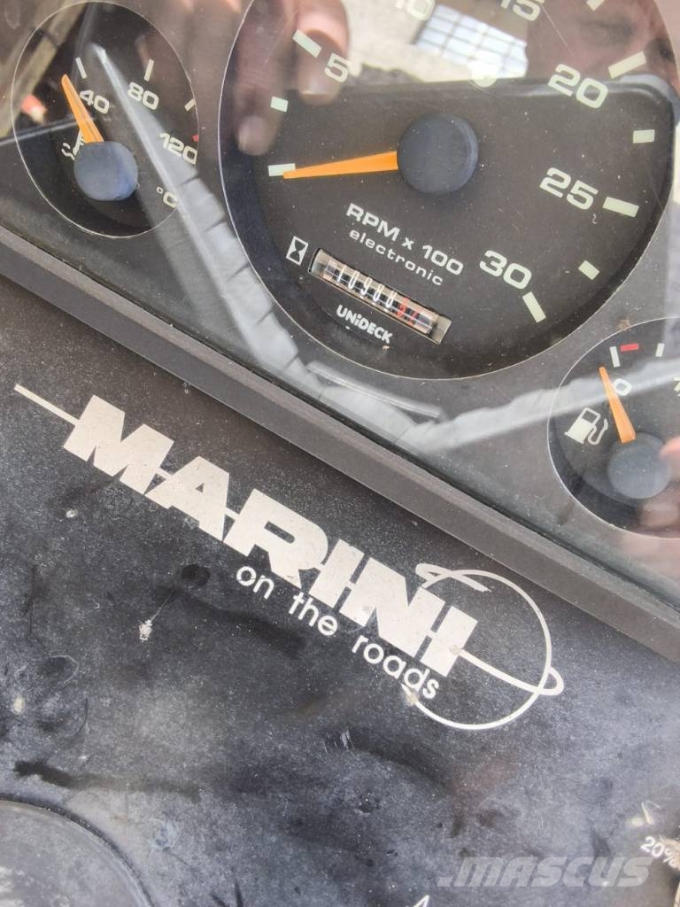 Marini MF 564 Strassenfertiger