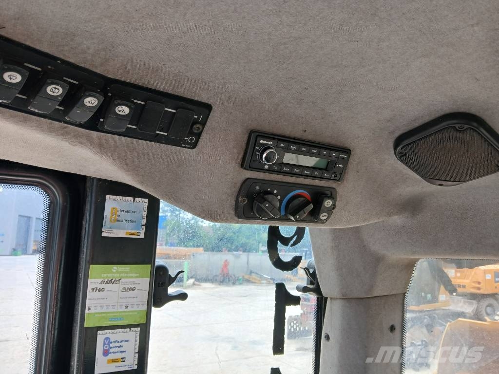 CAT 963 D Φορτωτές με ερπύστριες