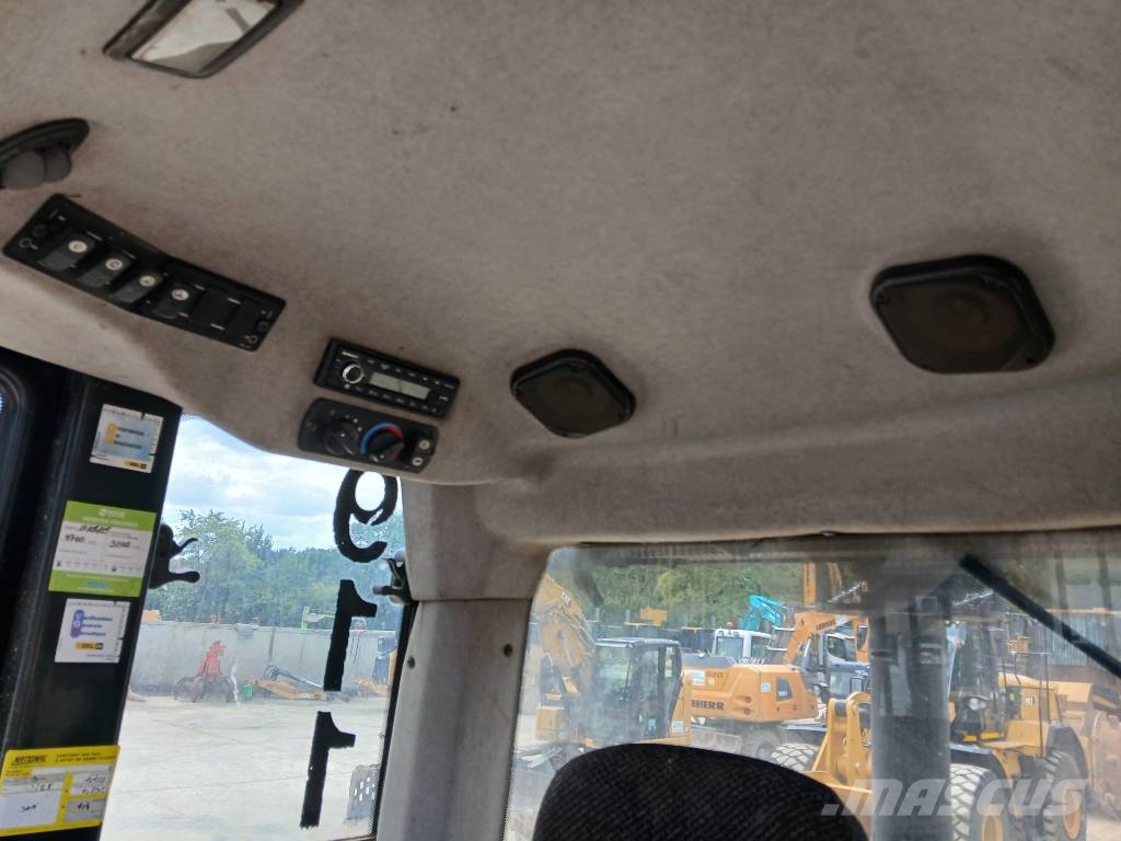 CAT 963 D Φορτωτές με ερπύστριες