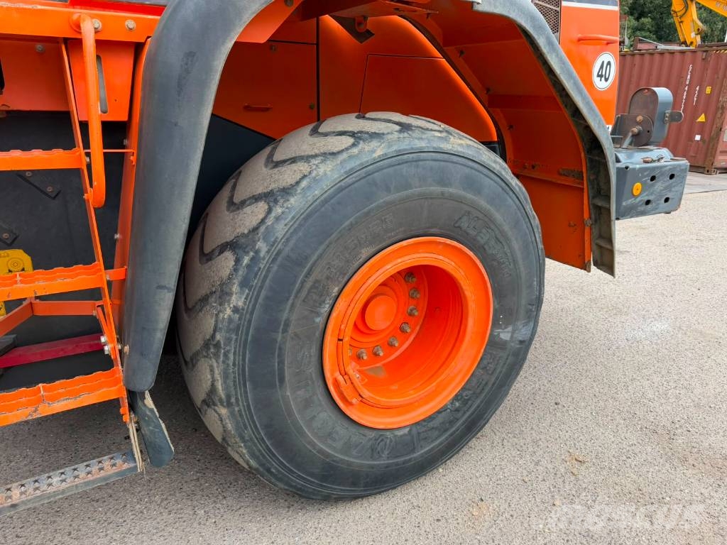 Doosan DL 300-5 Wheel loaders