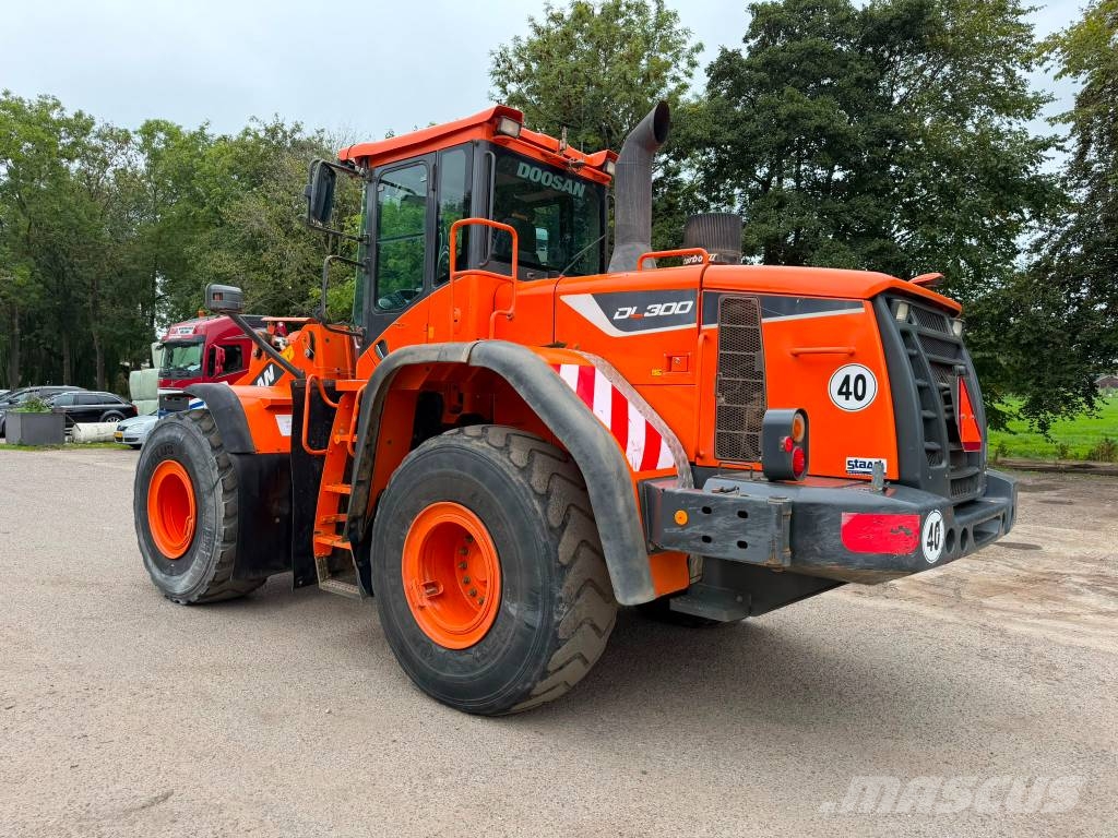 Doosan DL 300-5 Wheel loaders
