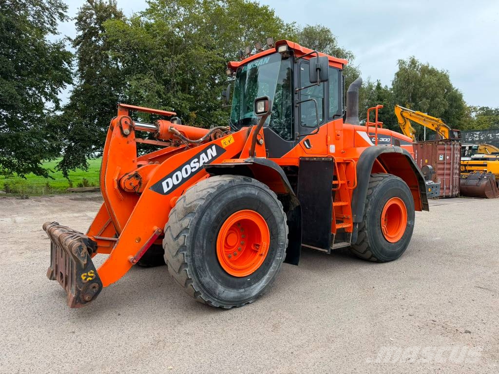 Doosan DL 300-5 Wheel loaders