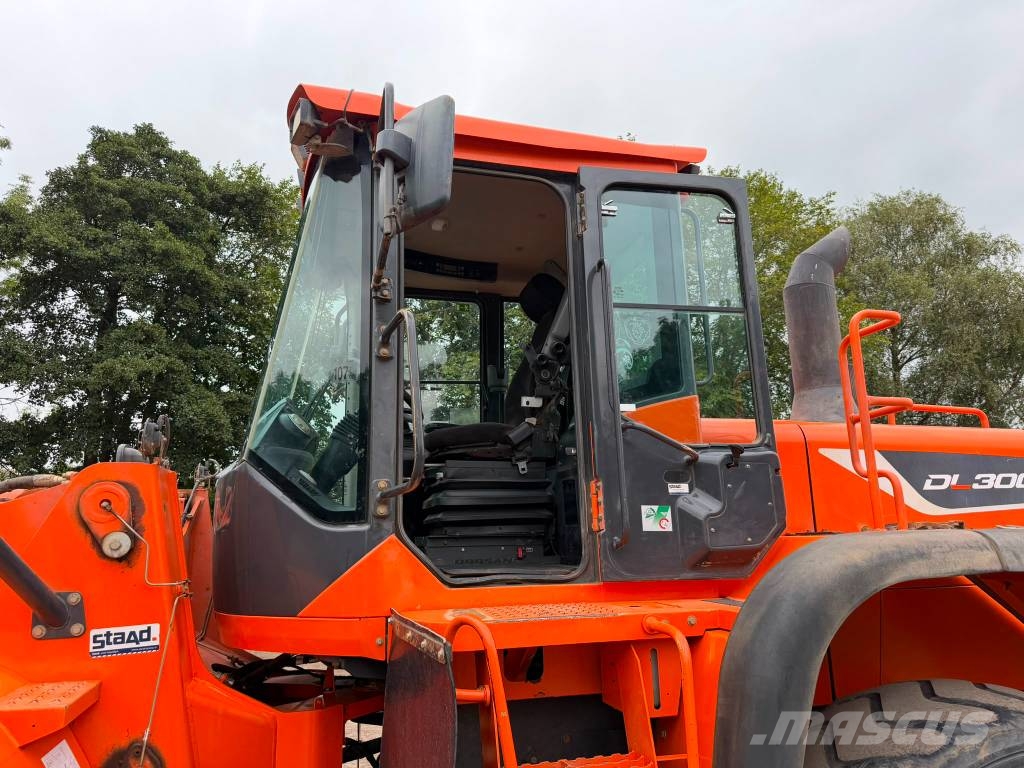 Doosan DL 300-5 Wheel loaders