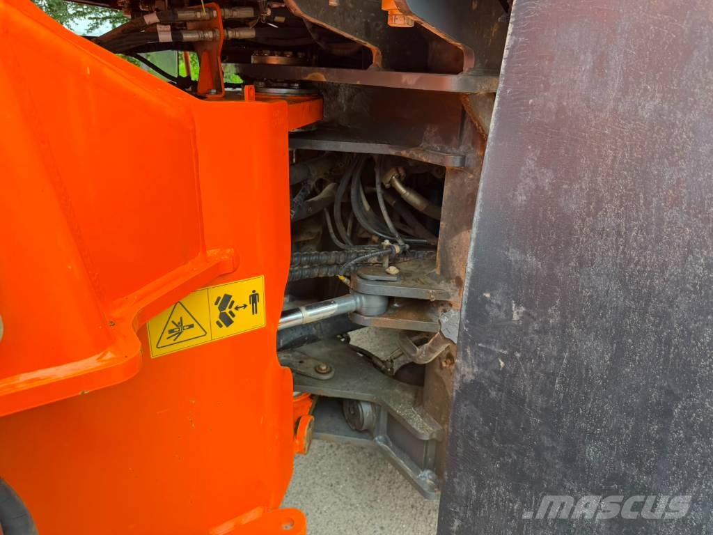 Doosan DL 300-5 Wheel loaders