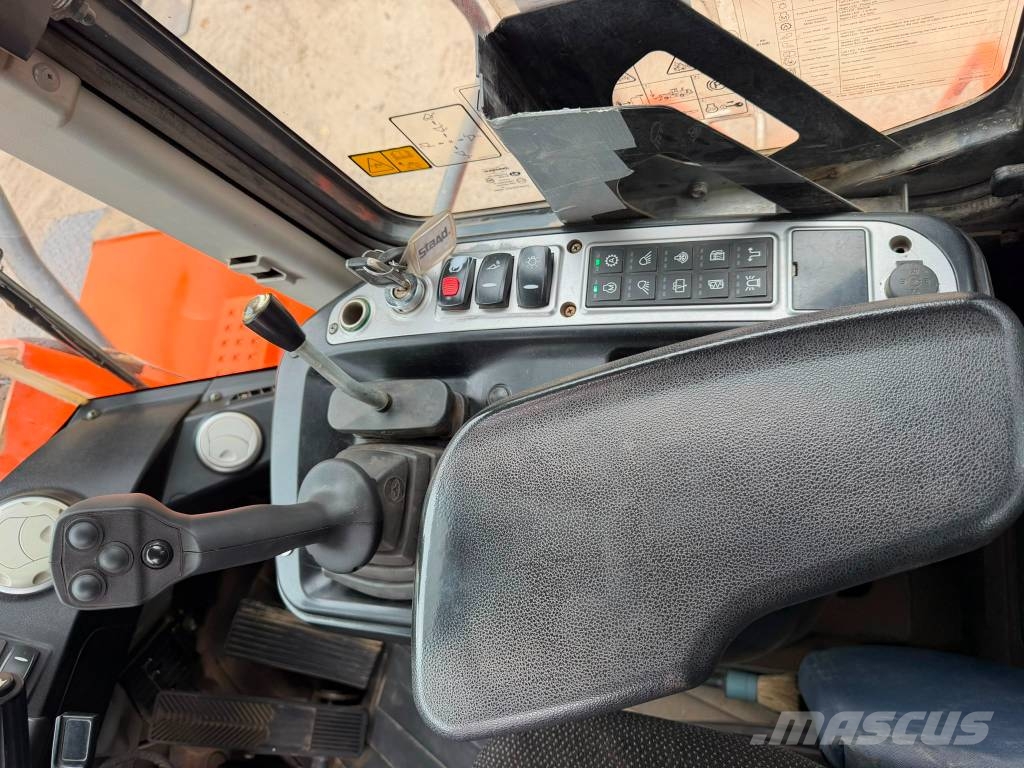 Doosan DL 300-5 Wheel loaders