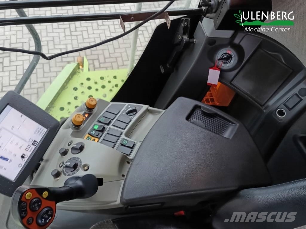 CLAAS Lexion 760 TerraTrac Combine harvesters