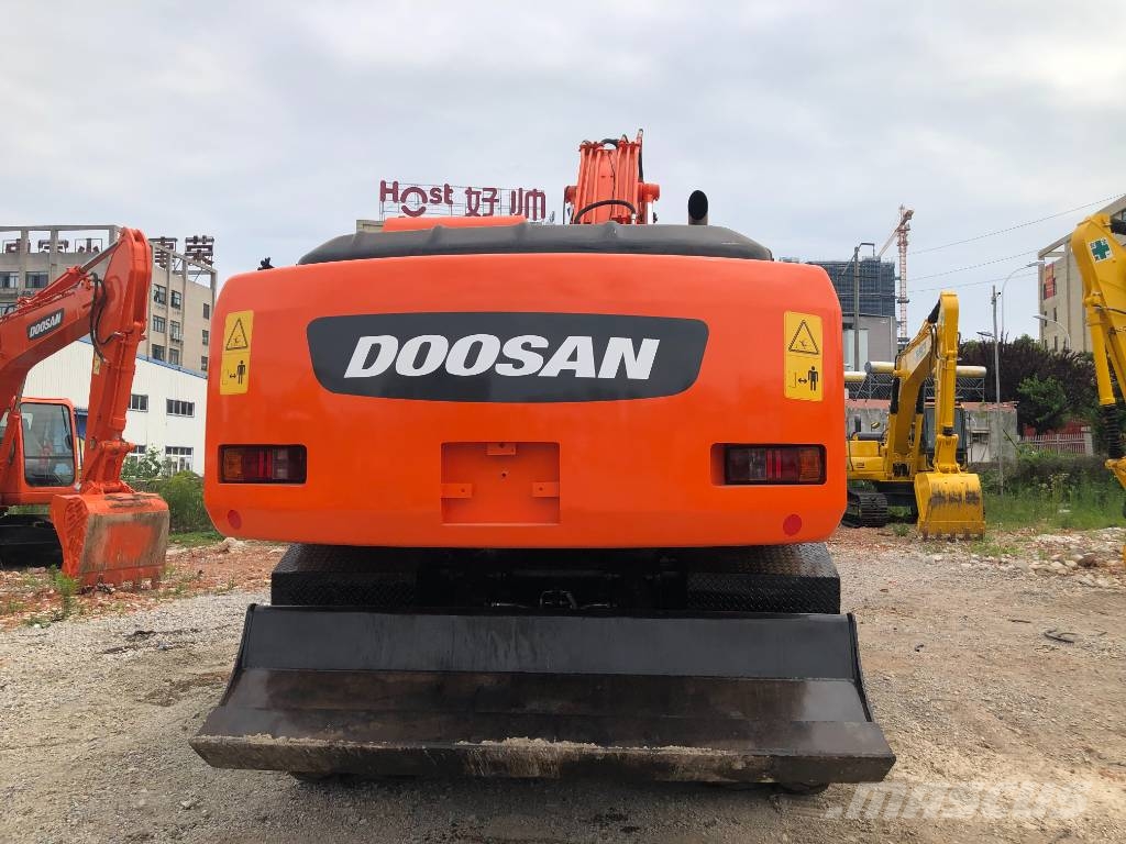Doosan DH 210 W-7 Wielgraafmachines