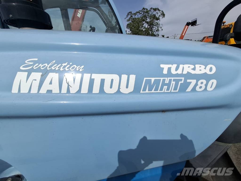 Manitou MHT 780 مناولات متداخلة