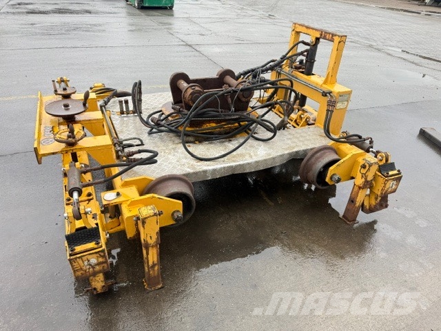 Liebherr AWI FCM TR2 Dual Rail Maintenance Grab Equipamento de Construção de Linha Férrea