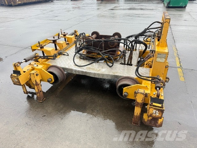 Liebherr AWI FCM TR2 Dual Rail Maintenance Grab Equipamento de Construção de Linha Férrea