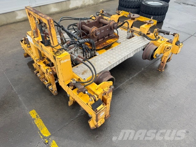Liebherr AWI FCM TR2 Dual Rail Maintenance Grab Equipamento de Construção de Linha Férrea