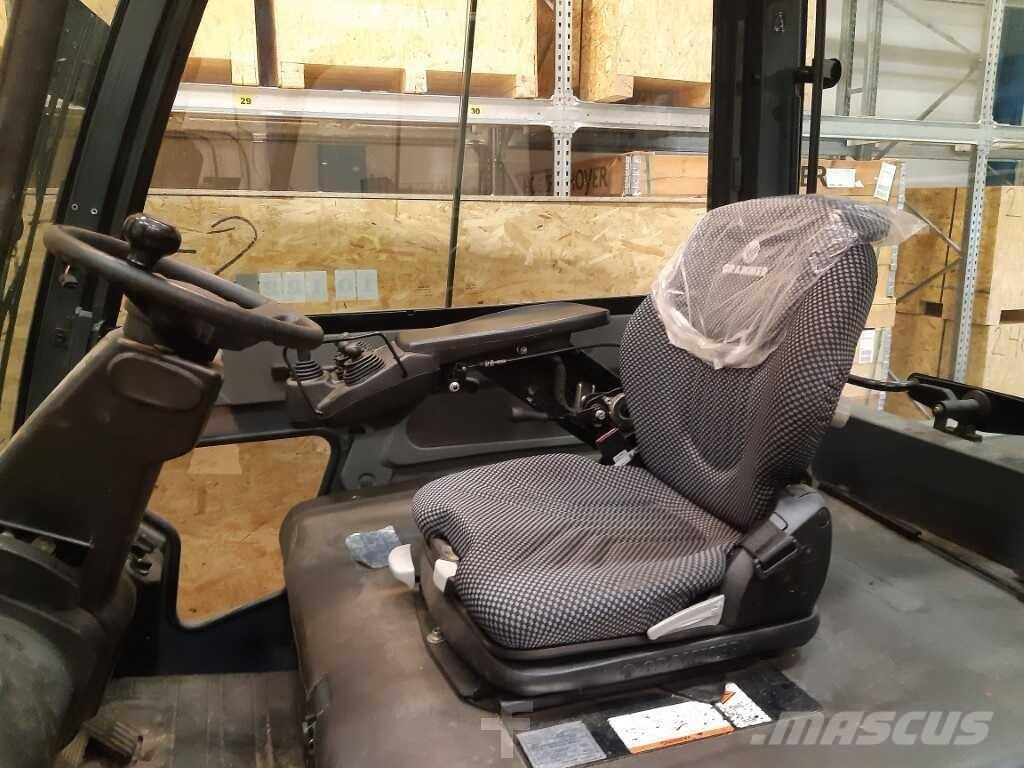 Toyota 8FBMT30 Electric forklifts