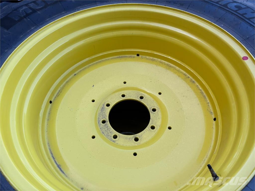 Michelin 650/65R38 + 540/65R28 Agricoltura - Altro